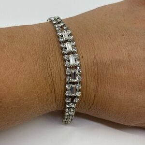 Costume jewelry rhinestone bracelet